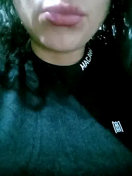 Kasandra02 online show from February 2025 06:11:02 AM