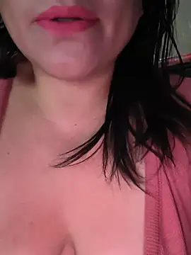 Kasandra02 online show from July 2026 04:00:02 AM