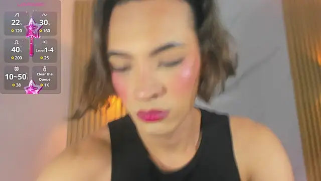 miss Ari online show from December 2024 07:57:01 PM