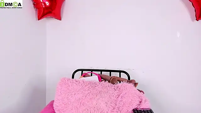 Snapshot of baby_alee chatting on December 2024 07:54:01 AM baby alee online show from December 2024 07:54:01 AM