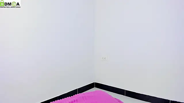 Snapshot of baby_alee chatting on November 2025 04:55:02 AM baby alee online show from November 2025 04:55:02 AM