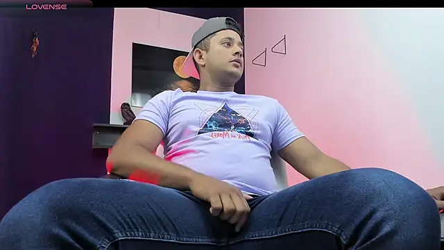 Marcos garcias online show from March 2025 10:35:02 AM