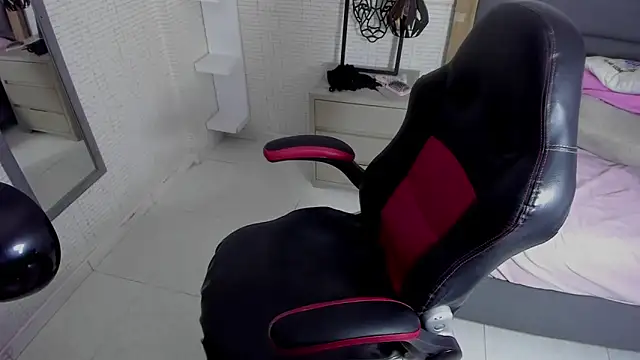 MARAYLOUS online show from January 2025 10:52:02 PM