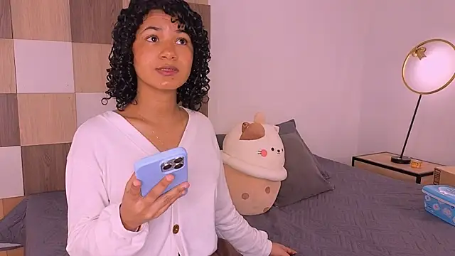 Adele Carter  online show from December 2025 12:14:02 PM