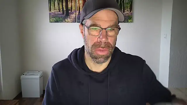 Harry Boldt online show from October 2025 06:11:02 AM