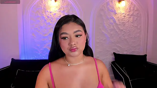 GabriellaLee online show from October 2025 02:56:01 AM