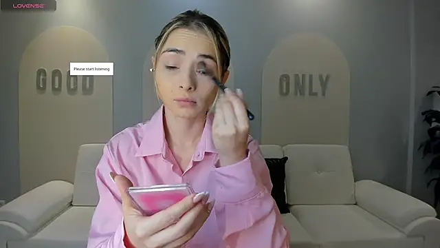 StacyWoods online show from June 2026 10:58:01 AM