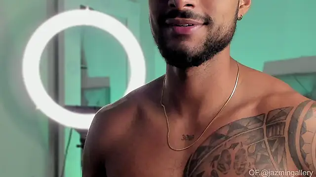 LiamGarcia1 online show from January 2025 08:11:01 AM