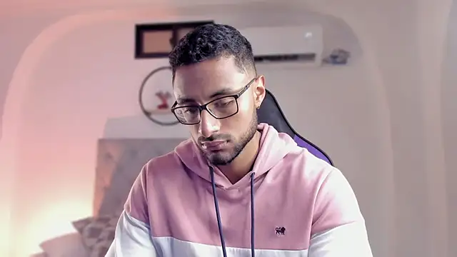 LiamGarcia1 online show from January 2025 07:46:02 AM