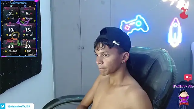 loistwink  online show from February 2025 02:24:02 AM