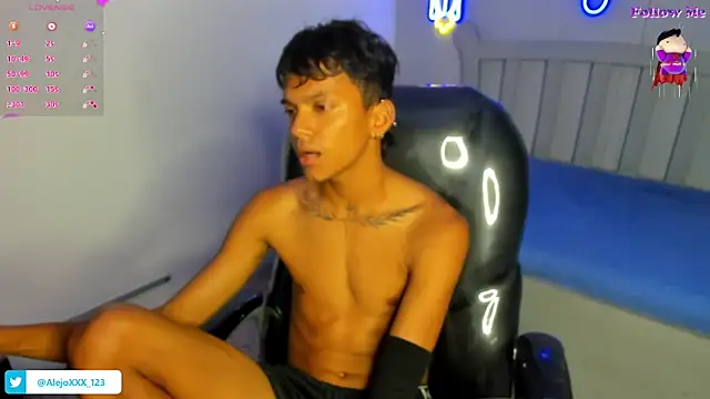 loistwink  online show from November 2025 05:18:02 AM