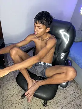 loistwink  online show from November 2025 05:29:01 AM