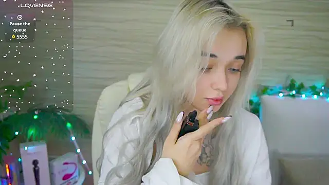 Ashley S online show from February 2025 02:14:01 AM