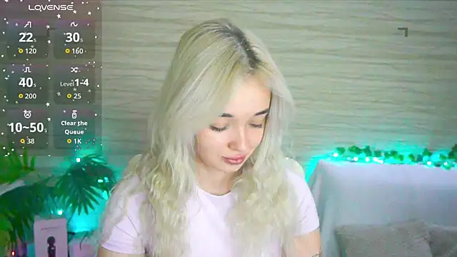 Ashley S online show from September 2025 10:09:01 PM