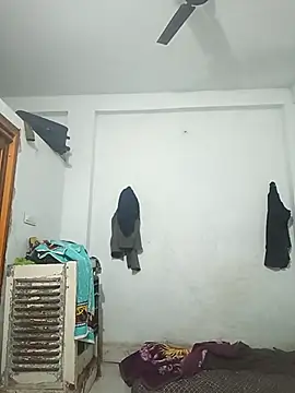 pintuS40 online show from February 2025 12:51:02 AM