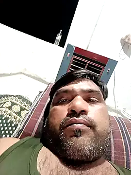 pintuS40 online show from April 2026 07:58:02 PM