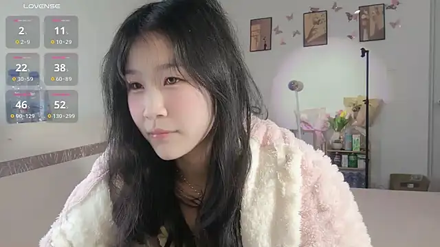 Luminous163 online show from February 2025 02:34:02 PM