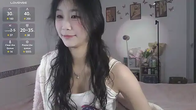 Luminous163 online show from February 2025 07:50:01 AM