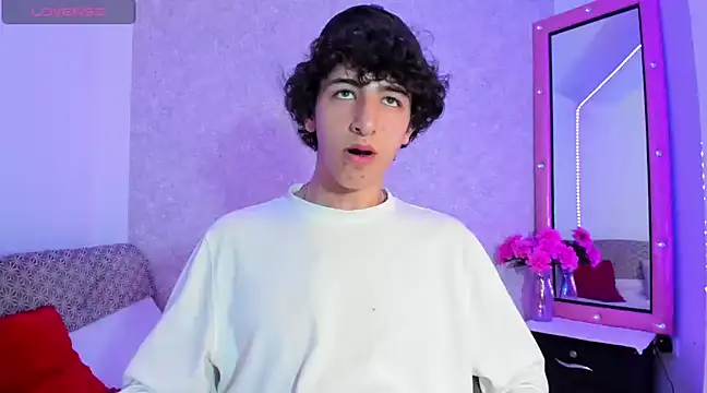 Kerverr  online show from January 2025 01:12:02 AM