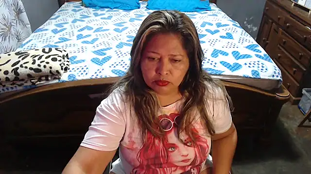 Snapshot of CANDYSWEET51 chatting on February 2025 01:39:01 PM CANDYSWEET51 online show from February 2025 01:39:01 PM