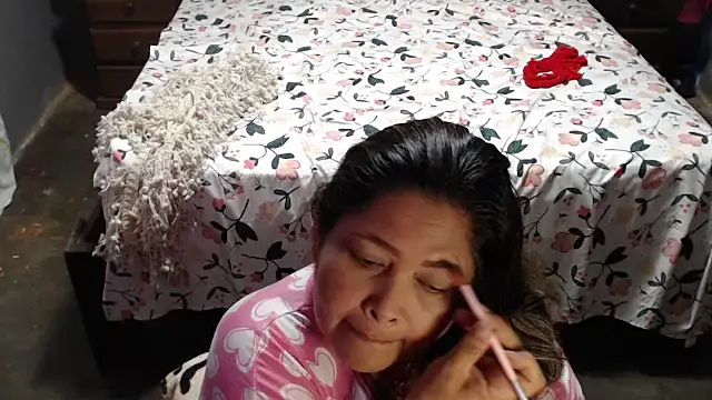 Snapshot of CANDYSWEET51 chatting on October 2025 10:29:02 PM CANDYSWEET51 online show from October 2025 10:29:02 PM