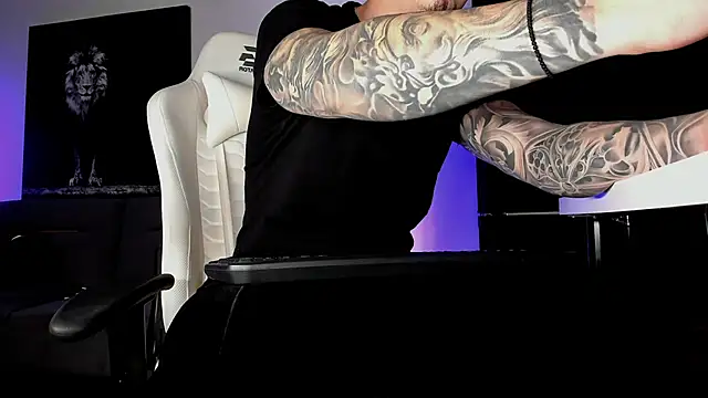 uptomatty online show from October 2025 07:21:01 AM