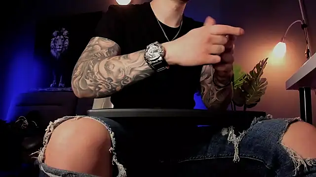 uptomatty online show from April 2026 07:45:01 AM