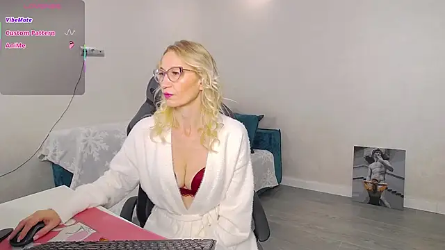 Sofia Soul online show from September 2025 06:35:02 PM