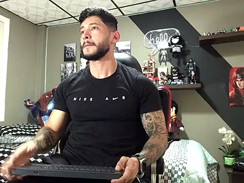 marcel crawford96 online show from February 2025 02:12:01 PM