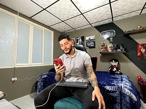 marcel crawford96 online show from October 2025 04:30:02 PM