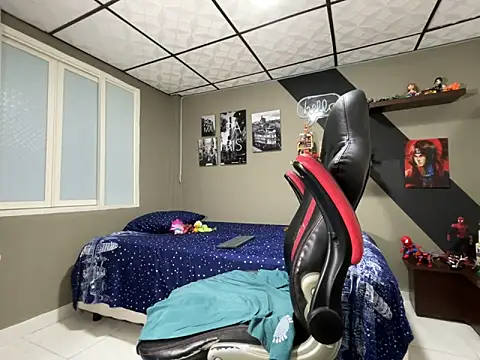 marcel crawford96 online show from October 2025 02:27:02 PM