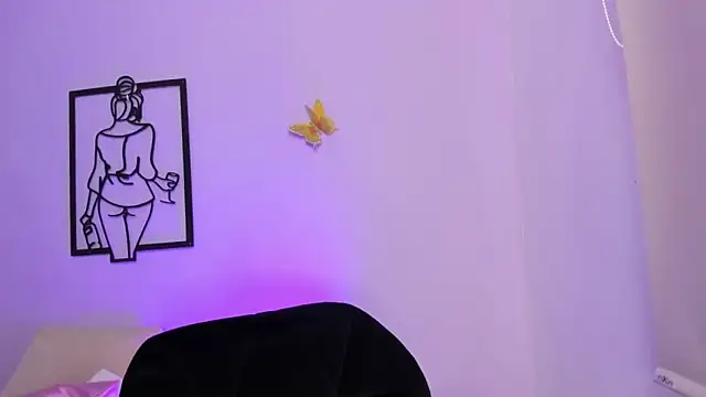 Allison-Bell1 online show from September 2025 09:04:01 PM