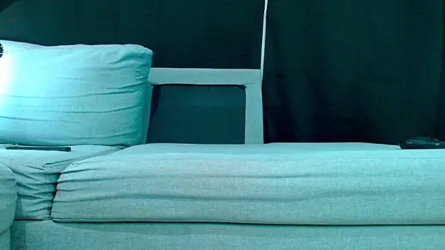 Snapshot of Danyer33 chatting on November 2025 12:54:02 AM Danyer33 online show from November 2025 12:54:02 AM