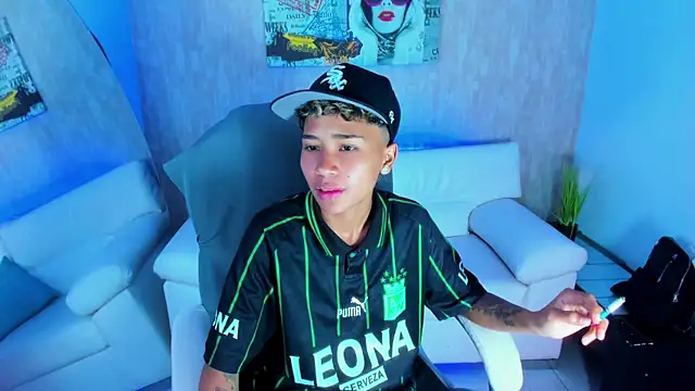 nova sex01 online show from November 2025 04:24:01 AM