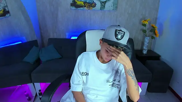 nova sex01 online show from February 2026 12:21:01 AM