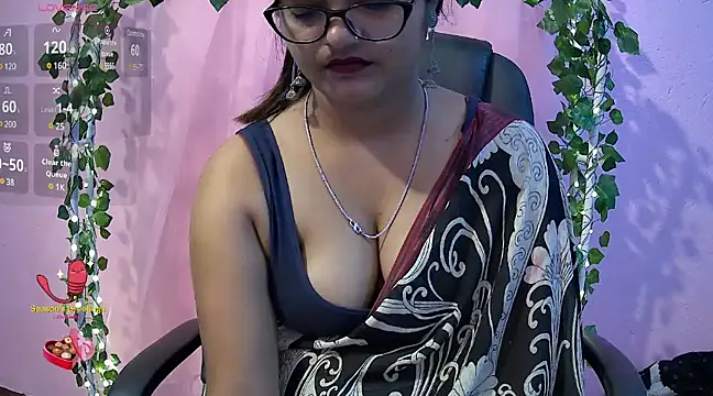 Pari-new online show from February 2025 04:19:02 AM