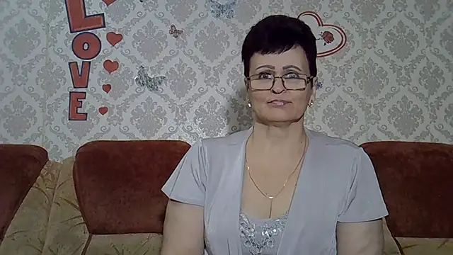 PaulaGolden online show from December 2025 04:36:01 PM