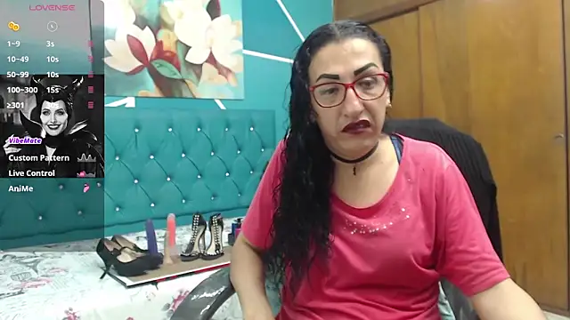 sabrina dupont online show from October 2025 12:49:02 PM