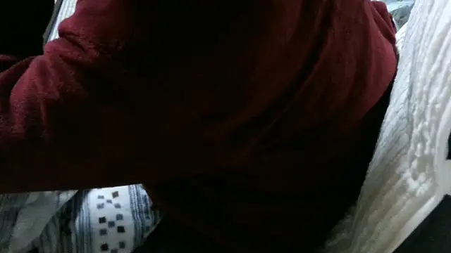 Snapshot of cinnabar_red chatting on April 2026 04:05:02 PM cinnabar red online show from April 2026 04:05:02 PM