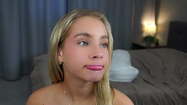 AftonConnett online show from March 2025 12:04:02 AM