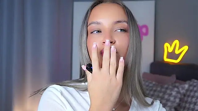 AftonConnett online show from October 2025 12:09:01 AM