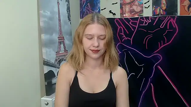 StellaCRL online show from October 2025 06:12:01 AM