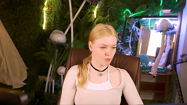 GraceGlamour online show from March 2025 05:23:02 AM