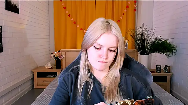 GraceGlamour online show from March 2025 11:22:02 AM