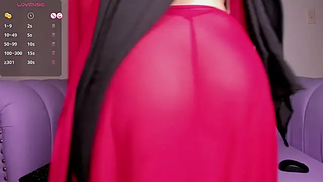 Julie Markk online show from December 2024 08:23:02 PM