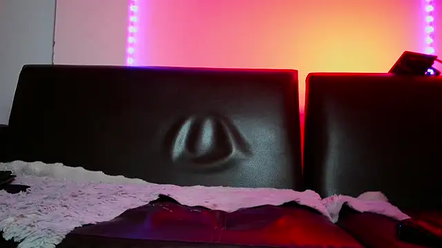 Leonnardo Jaramillo online show from January 2025 02:47:01 PM