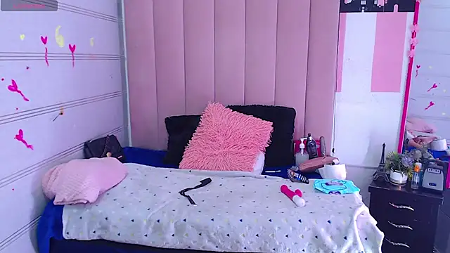 sara caplerx online show from November 2025 02:17:02 PM