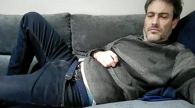 basquehotboy online show from December 2024 10:43:02 PM