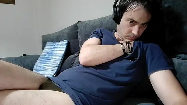 basquehotboy online show from January 2025 05:58:02 PM