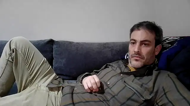 basquehotboy online show from February 2025 10:03:01 PM